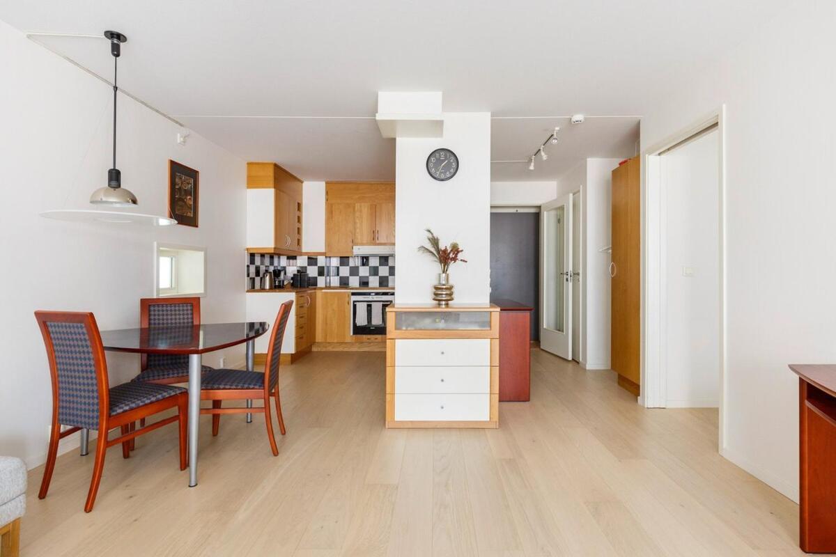 Spacious Aker Brygge With Balcony Apartamento