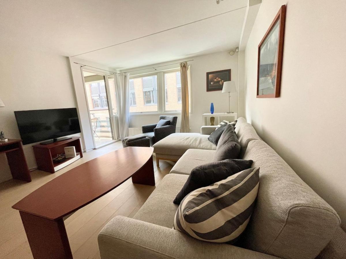 Spacious Aker Brygge With Balcony Leilighet